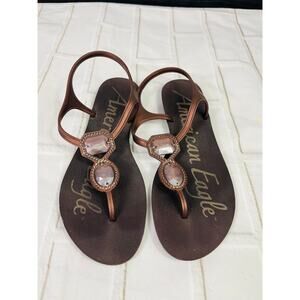 American Eagle brown thong sandals size 8